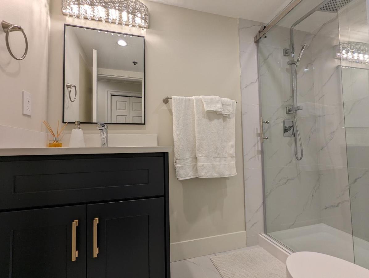 Nice Home Away At Vancouver Near Yvr エクステリア 写真