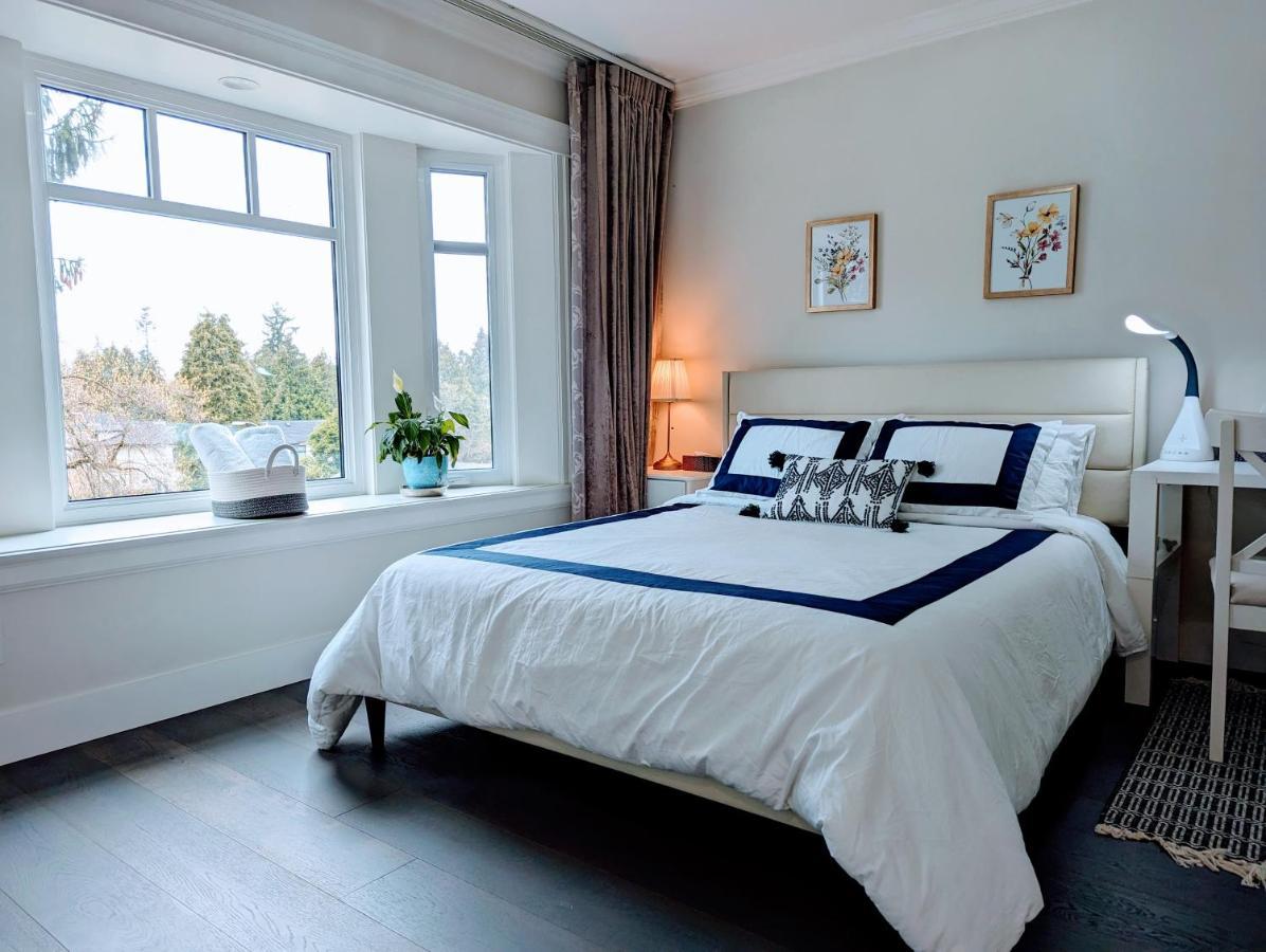 Nice Home Away At Vancouver Near Yvr エクステリア 写真