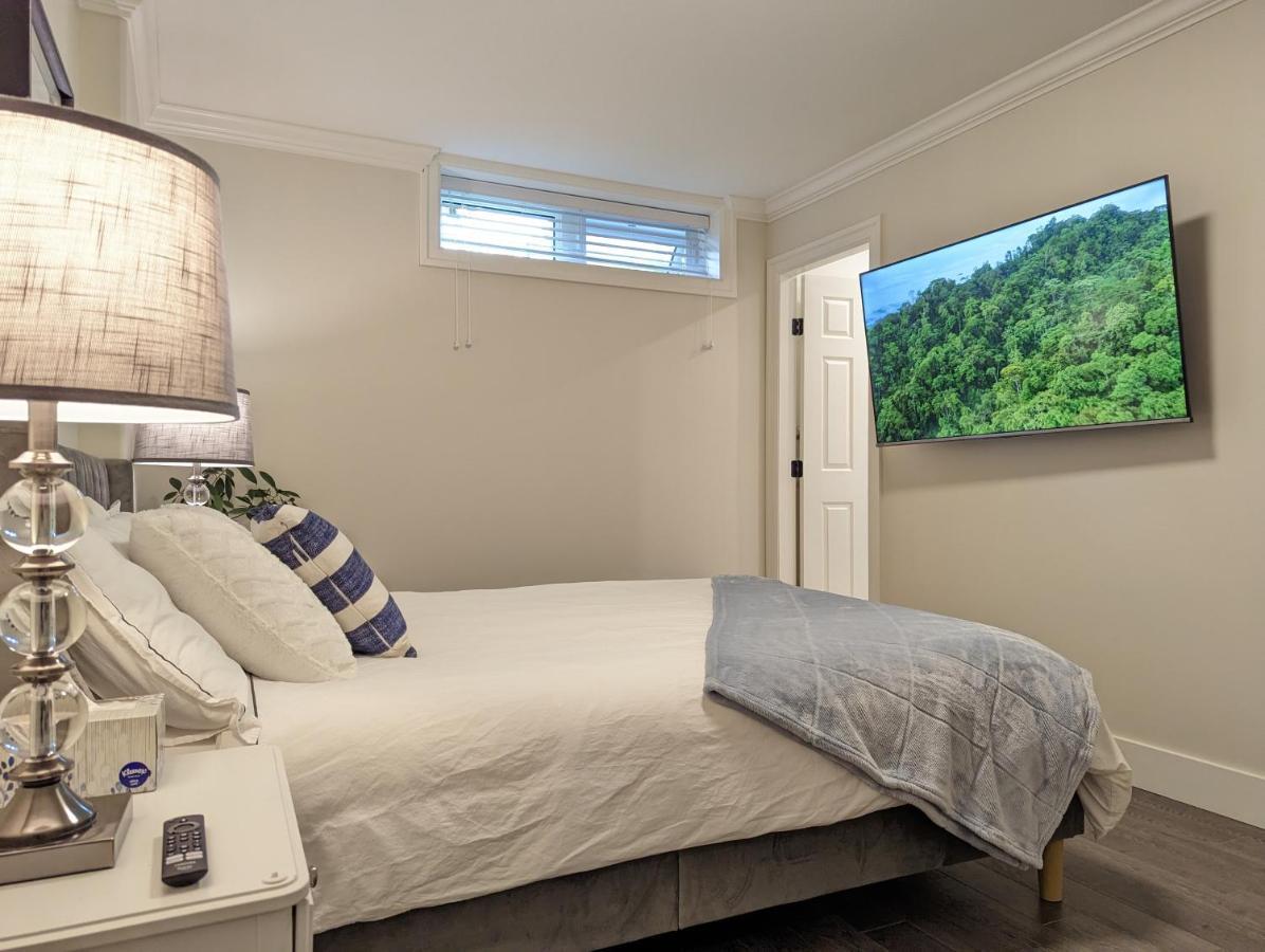 Nice Home Away At Vancouver Near Yvr エクステリア 写真